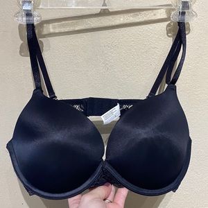Maidenform Black Lace Pushup Bra - 34D